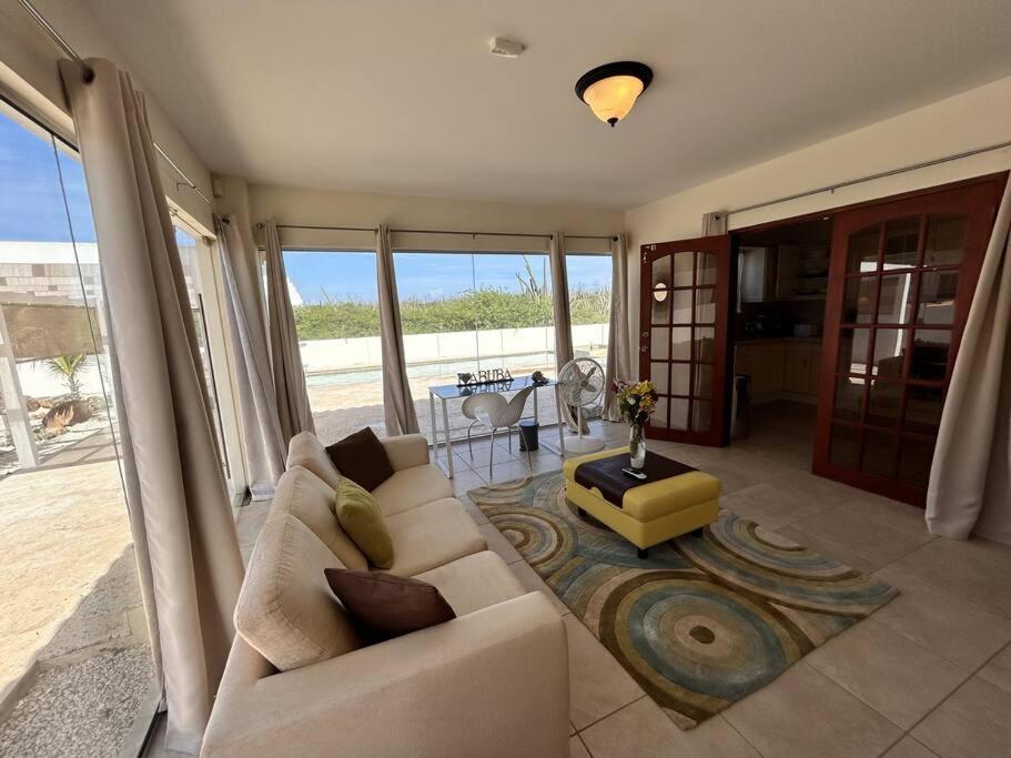Jolie Villa Entire Villa In Noord, Aruba Palm Beach Dış mekan fotoğraf
